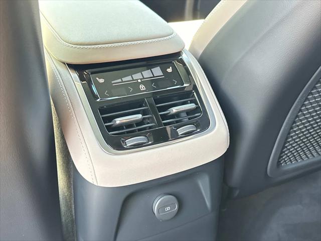 2026 Volvo XC90 Plug-In Hybrid T8 Ultra 7-Seater