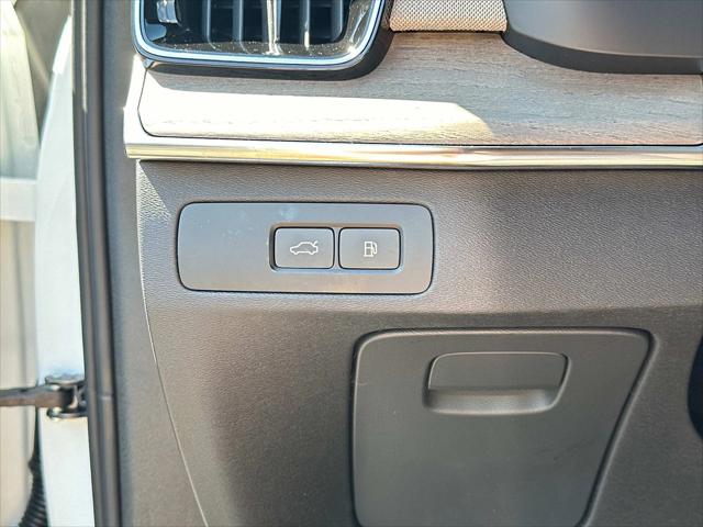 2026 Volvo XC90 Plug-In Hybrid T8 Ultra 7-Seater