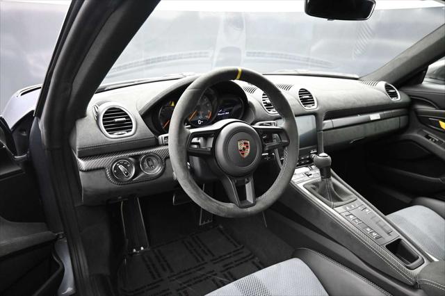 2025 Porsche 718 Spyder RS