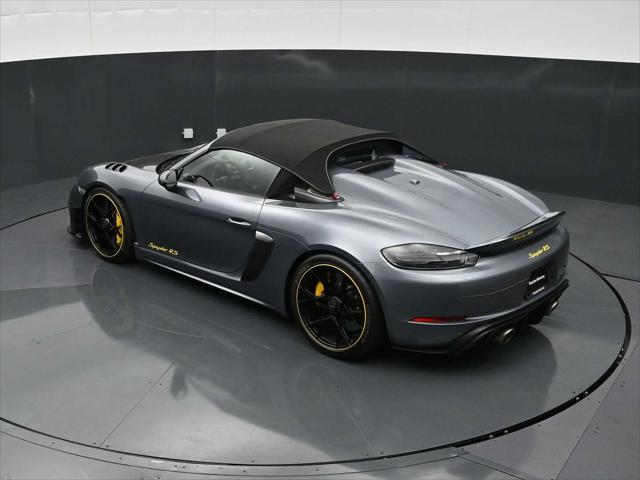 2025 Porsche 718 Spyder RS
