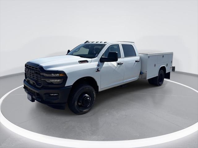 2025 RAM Ram 3500 Chassis Cab RAM 3500 TRADESMAN CREW CAB CHASSIS 4X4 60 CA