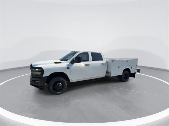 2025 RAM Ram 3500 Chassis Cab RAM 3500 TRADESMAN CREW CAB CHASSIS 4X4 60 CA