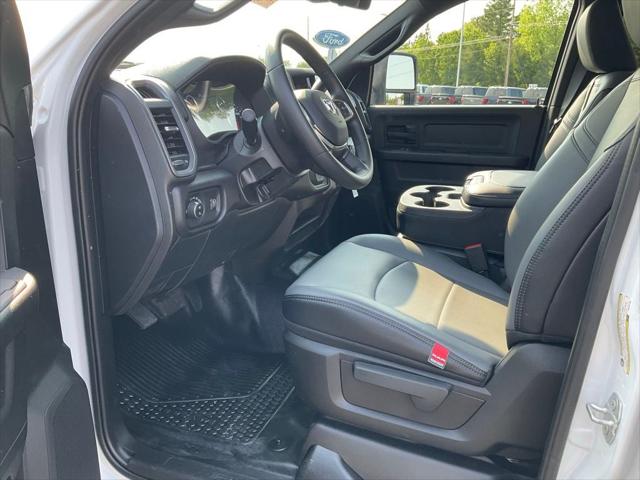 2025 RAM Ram 2500 RAM 2500 TRADESMAN CREW CAB 4X4 8 BOX