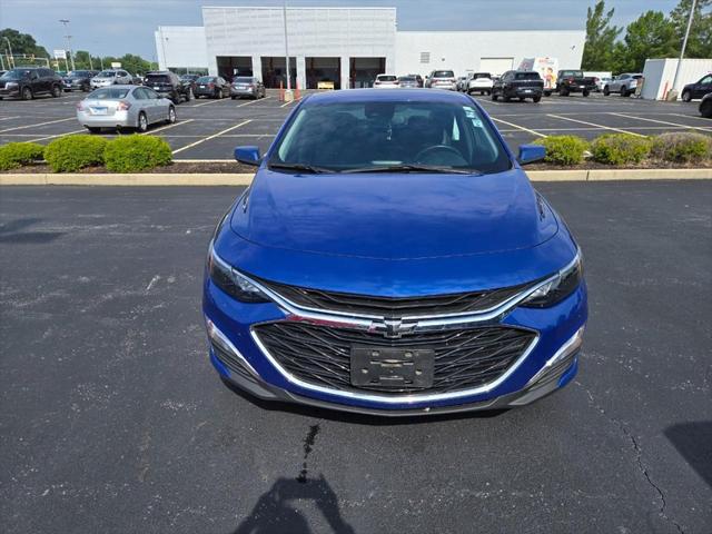 2023 Chevrolet Malibu FWD RS