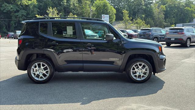 2022 Jeep Renegade Latitude 4x4