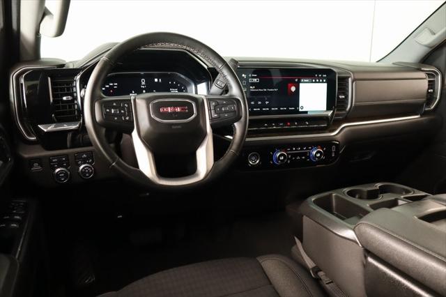 2023 GMC Sierra 1500 4WD Crew Cab Short Box Elevation with 3SB