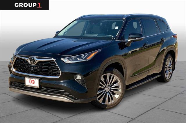 2022 Toyota Highlander Platinum