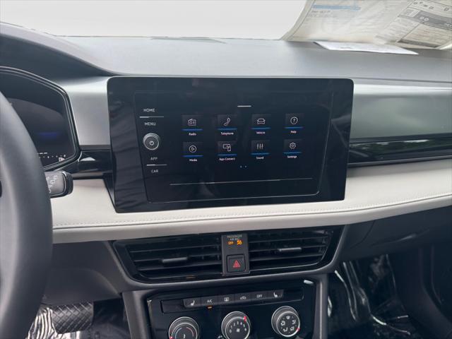 2025 Volkswagen Taos 1.5T S