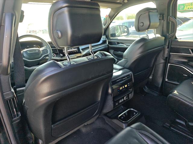 2022 Jeep Wagoneer Series II 4x4