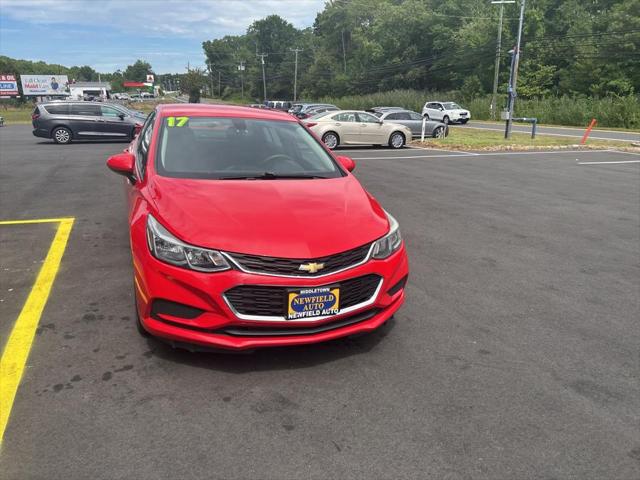 2017 Chevrolet Cruze LS Auto