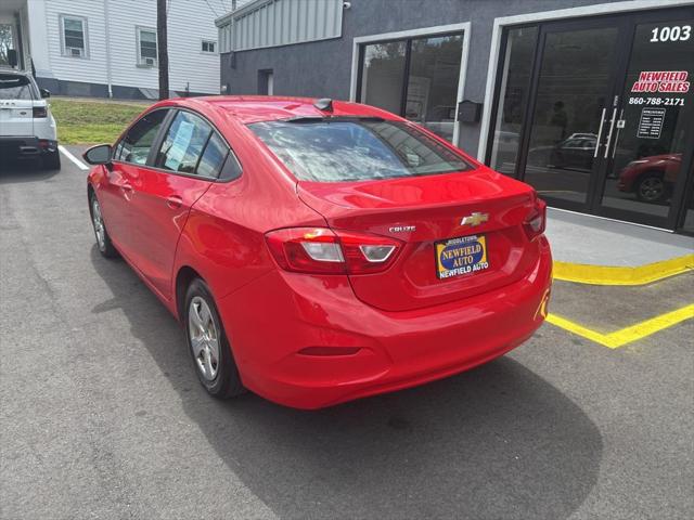 2017 Chevrolet Cruze LS Auto