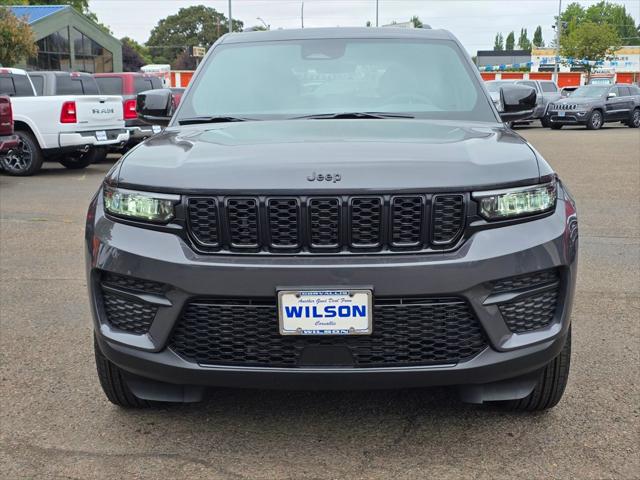 2025 Jeep Grand Cherokee Altitude X 4x4