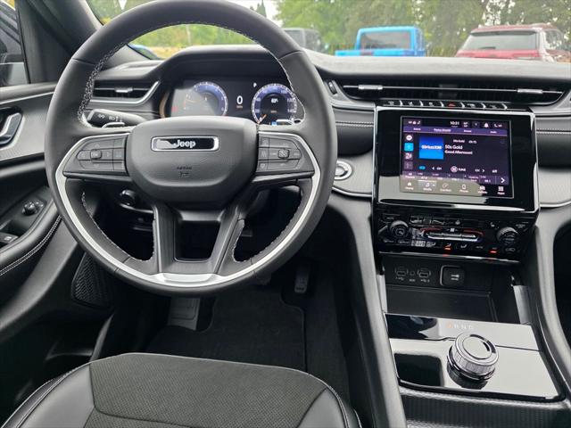 2025 Jeep Grand Cherokee Altitude X 4x4