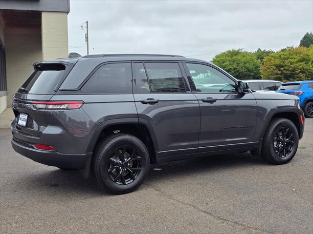 2025 Jeep Grand Cherokee Altitude X 4x4