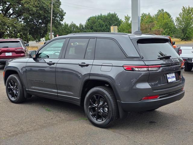 2025 Jeep Grand Cherokee Altitude X 4x4