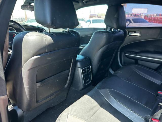 2019 Dodge Charger SXT RWD