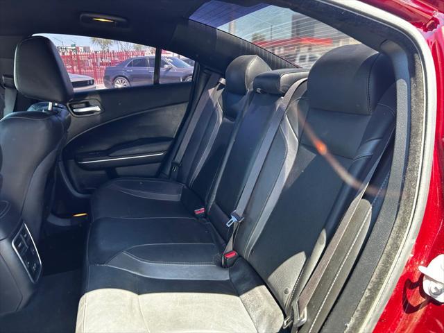 2019 Dodge Charger SXT RWD