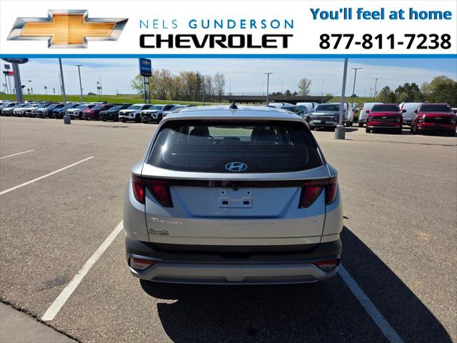 2025 Hyundai Tucson SE