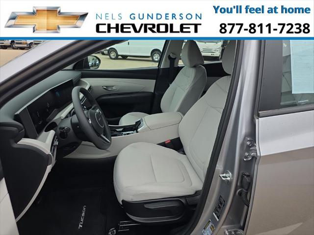 2025 Hyundai Tucson SE