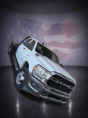 2022 Ram 3500 Tradesman/SLT/Laramie/Limited