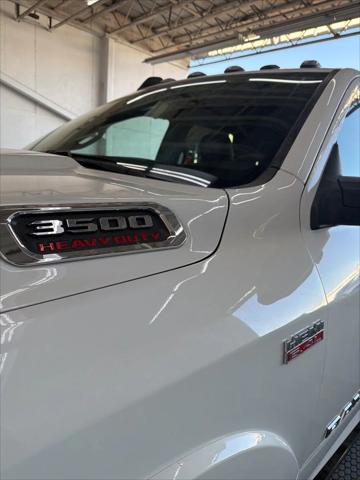 2022 Ram 3500 Tradesman/SLT/Laramie/Limited
