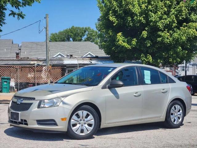2013 Chevrolet Cruze LS Auto for sale in FENTON, MO