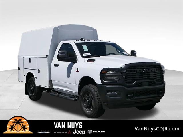 2026 RAM Ram 3500 Chassis Cab RAM 3500 TRADESMAN CHASSIS REGULAR CAB 4X2 60 CA