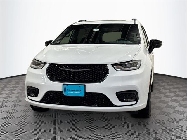 2026 Chrysler Pacifica PACIFICA LIMITED AWD