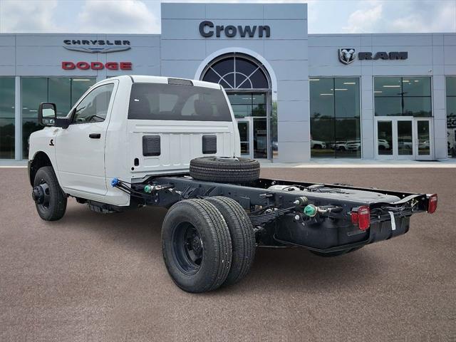 2026 RAM Ram 3500 Chassis Cab RAM 3500 TRADESMAN CHASSIS REGULAR CAB 4X4 60 CA 2026 RAM Ram 3500 Chassis Cab RAM 3500 TRADESMAN CHASSIS REGULAR CAB 4X4 60 CA