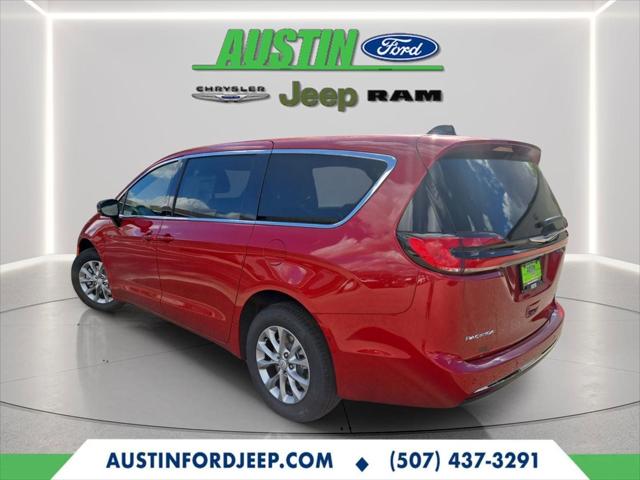 2026 Chrysler Pacifica PACIFICA SELECT AWD