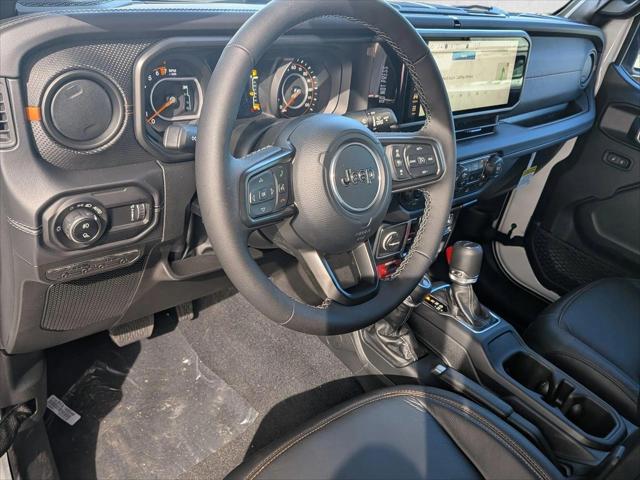 2025 Jeep Gladiator GLADIATOR MOJAVE 4X4
