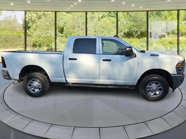 2026 RAM Ram 2500 RAM 2500 TRADESMAN CREW CAB 4X4 64 BOX 2026 RAM Ram 2500 RAM 2500 TRADESMAN CREW CAB 4X4 64 BOX