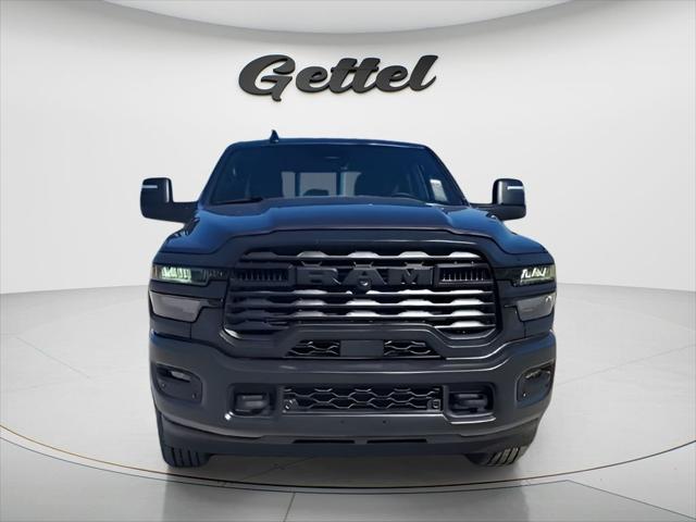 2026 RAM Ram 3500 RAM 3500 TRADESMAN CREW CAB 4X4 64 BOX