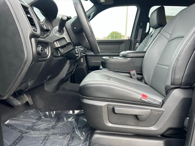 2026 RAM Ram 2500 RAM 2500 TRADESMAN CREW CAB 4X4 64 BOX 2026 RAM Ram 2500 RAM 2500 TRADESMAN CREW CAB 4X4 64 BOX