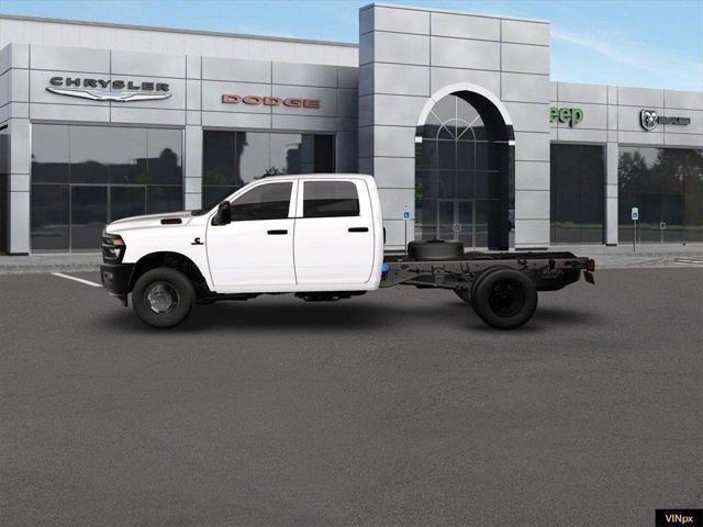 2026 RAM Ram 3500 Chassis Cab RAM 3500 TRADESMAN CREW CAB CHASSIS 4X4 60 CA