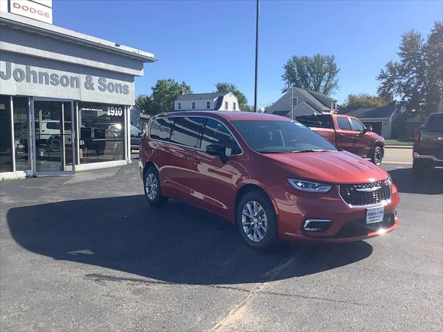 2026 Chrysler Pacifica PACIFICA SELECT AWD