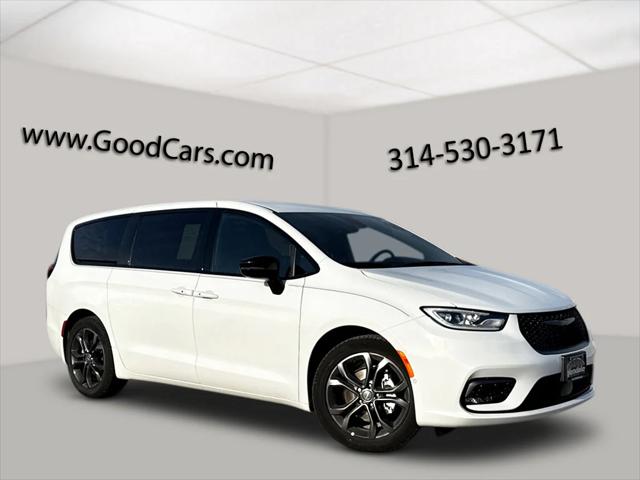 2026 Chrysler Pacifica PACIFICA SELECT