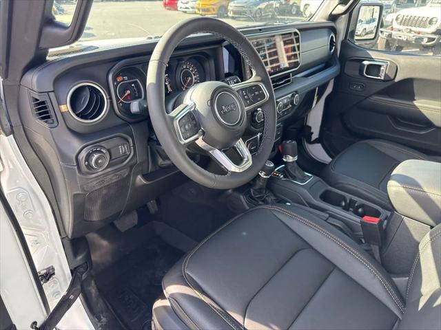 2026 Jeep Wrangler 4-Door Sahara 4x4