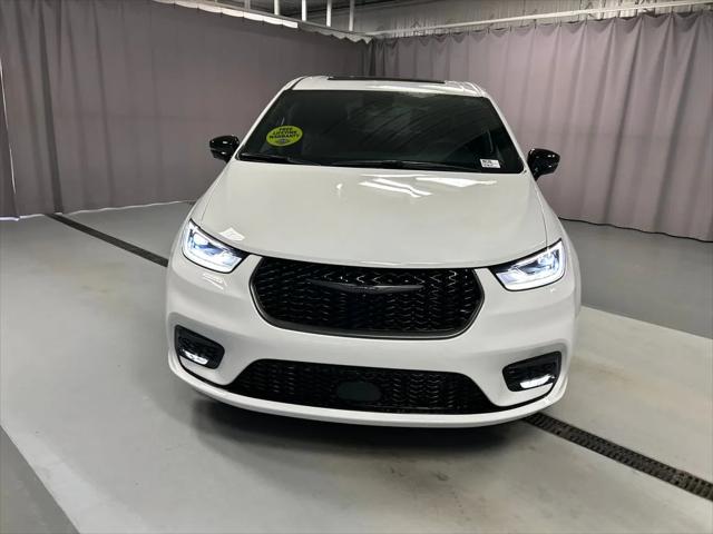 2026 Chrysler Pacifica PACIFICA SELECT