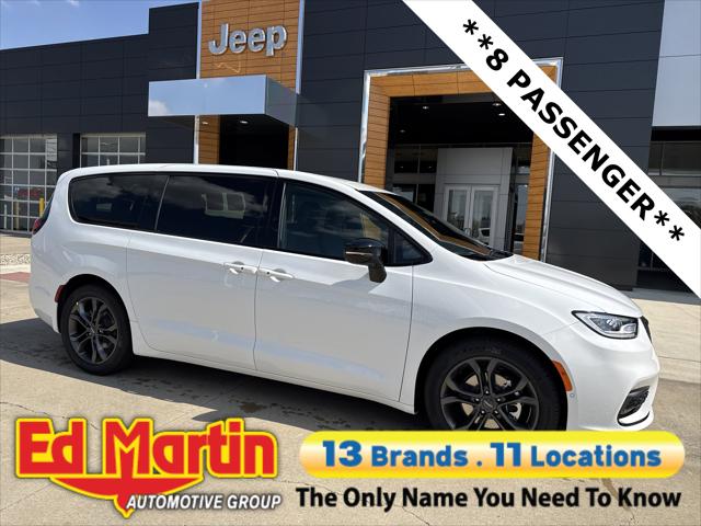 2026 Chrysler Pacifica PACIFICA SELECT