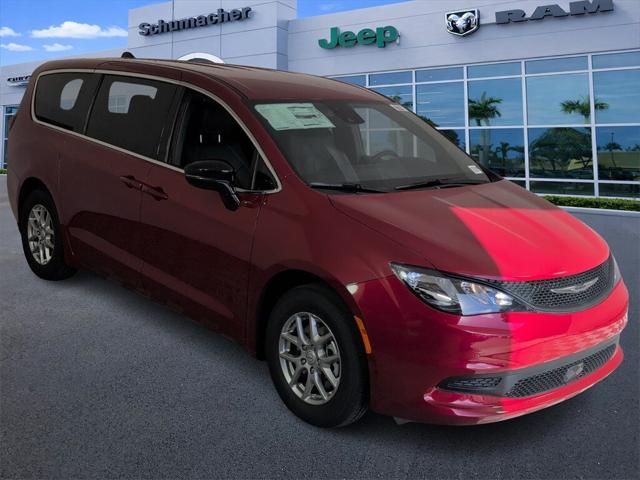 2026 Chrysler Voyager VOYAGER LX