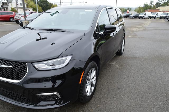 2026 Chrysler Pacifica PACIFICA SELECT AWD 2026 Chrysler Pacifica PACIFICA SELECT AWD