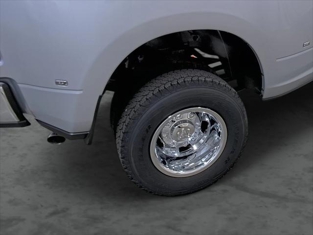 2026 Ram 3500 Tradesman Crew Cab 4x4 8' Box