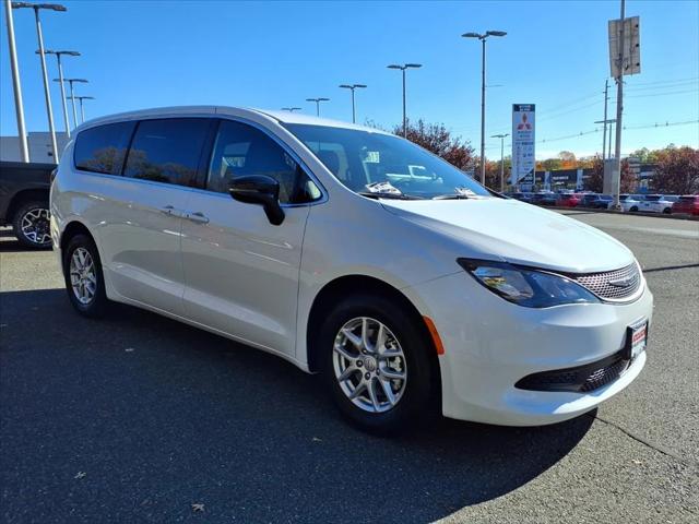 2026 Chrysler Voyager VOYAGER LX