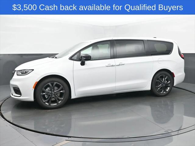 2026 Chrysler Pacifica PACIFICA SELECT