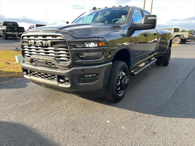 2026 RAM Ram 3500 RAM 3500 BIG HORN CREW CAB 4X4 8 BOX