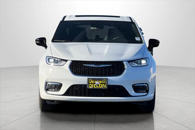 2026 Chrysler Pacifica PACIFICA SELECT AWD