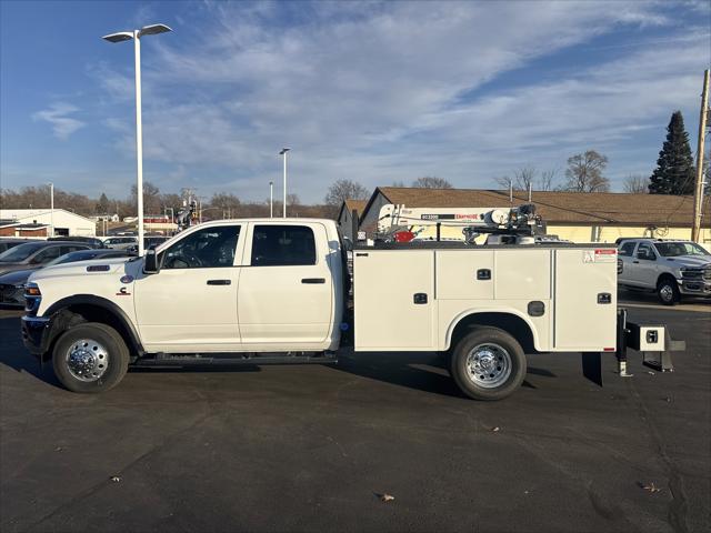 2026 RAM Ram 3500 Chassis Cab RAM 3500 TRADESMAN CREW CAB CHASSIS 4X4 60 CA 2026 RAM Ram 3500 Chassis Cab RAM 3500 TRADESMAN CREW CAB CHASSIS 4X4 60 CA