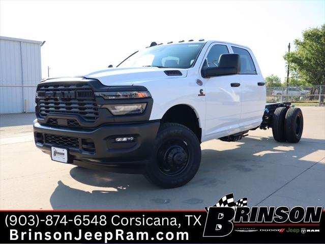 2026 RAM Ram 3500 Chassis Cab RAM 3500 TRADESMAN CREW CAB CHASSIS 4X4 60 CA