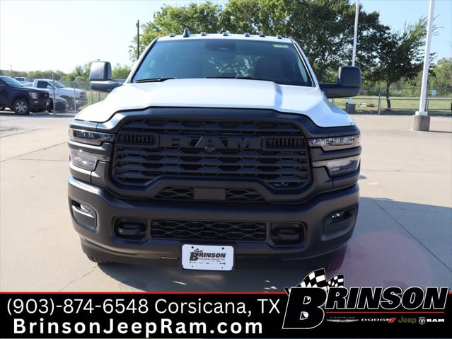 2026 RAM Ram 3500 Chassis Cab RAM 3500 TRADESMAN CREW CAB CHASSIS 4X4 60 CA